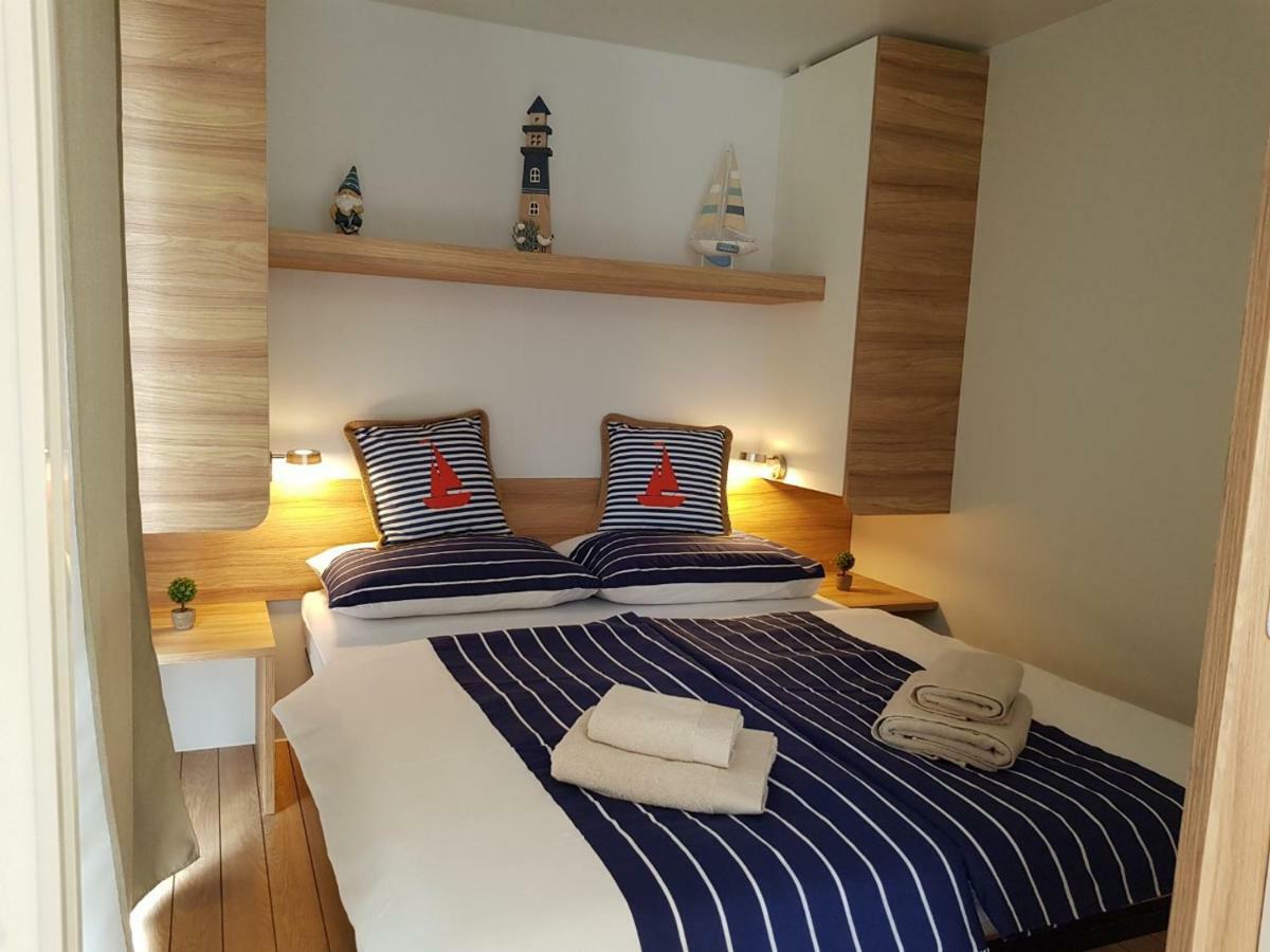 Mobile Home Biograd Na Moru Gapi House Eksteriør billede