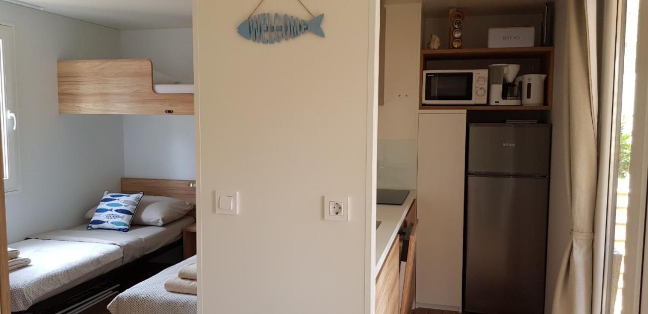 Mobile Home Biograd Na Moru Gapi House Eksteriør billede
